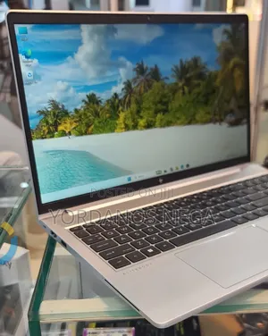 New Laptop HP 650 16GB Intel Core i5 SSD 512GB