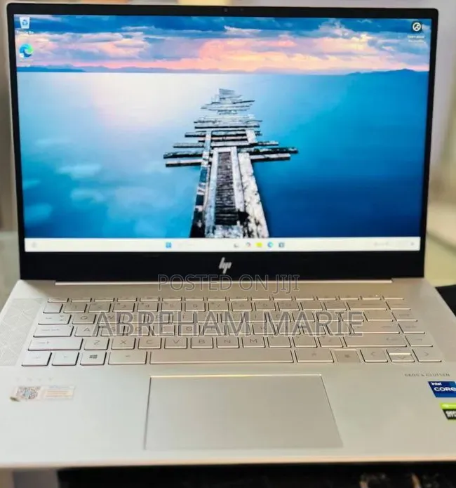 New Laptop HP Envy 15 16GB Intel Core i7 SSD 512GB