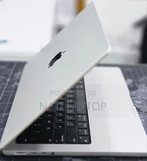 New Laptop Apple MacBook Pro 2024 M4 24GB Apple M4 Pro SSD 512GB