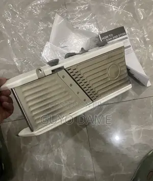 Smart Multifunctional Mandoline Vegetable Slicer (Slightly Used)
