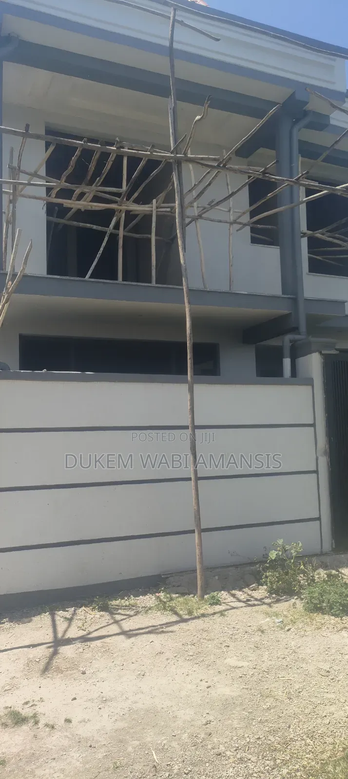 8bdrm Townhouse/Terrace in Genesis Bishoftu, East Shewa for sale