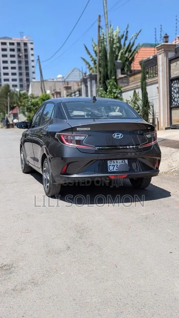 Hyundai I10 2024 Gray