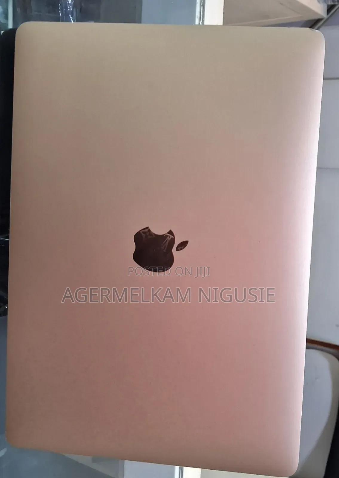 New Laptop Apple MacBook Air 2020 M1 8GB AMD Ryzen 7 SSD 1T