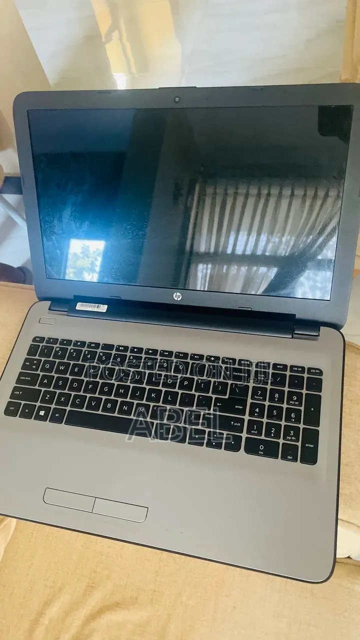 Laptop HP Pavilion 15 8GB Intel Core i3 HDD 512GB