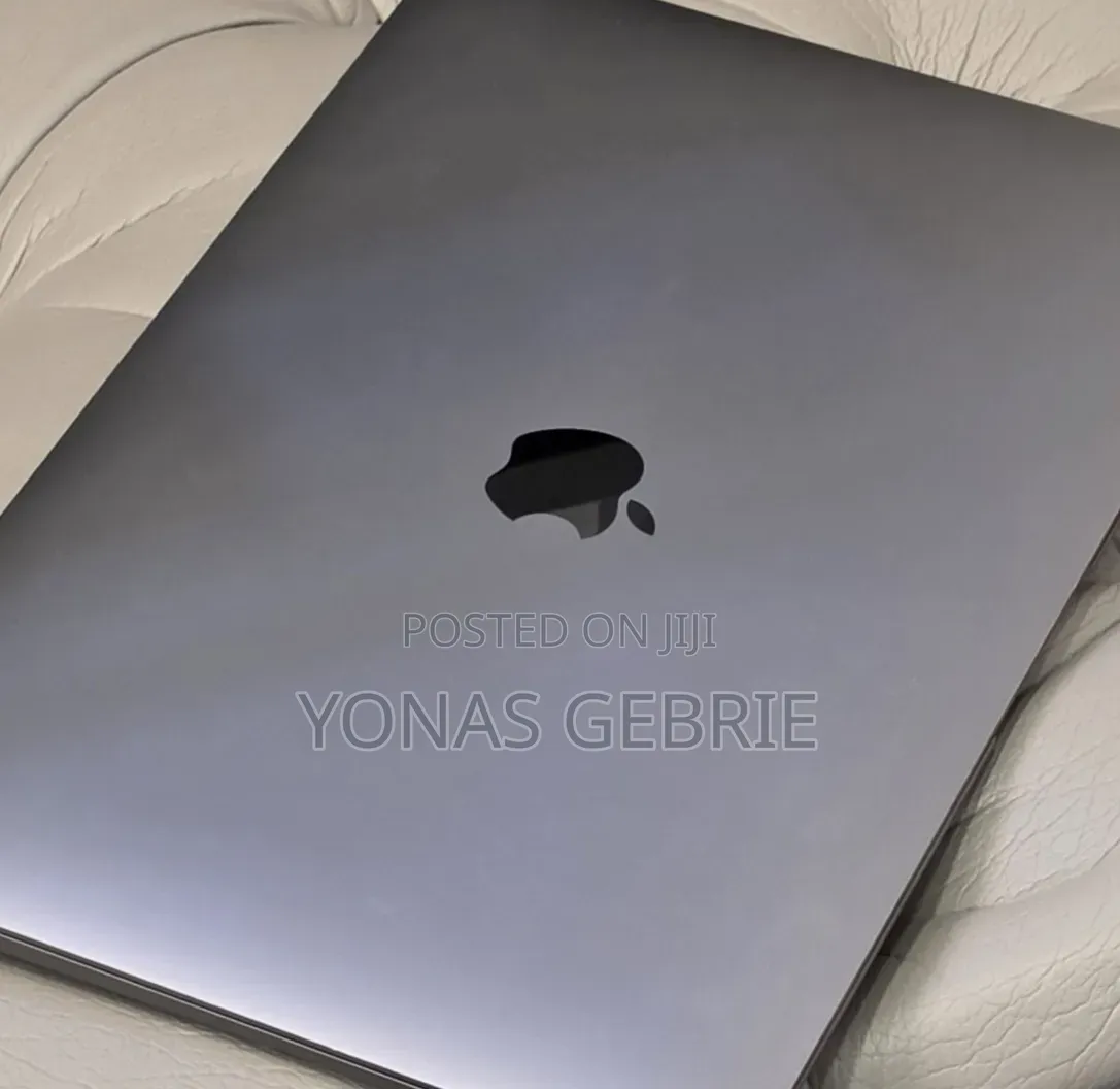 New Laptop Apple MacBook 16GB Apple M1 SSD 512GB