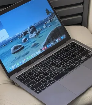 New Laptop Apple MacBook 16GB Apple M1 SSD 512GB