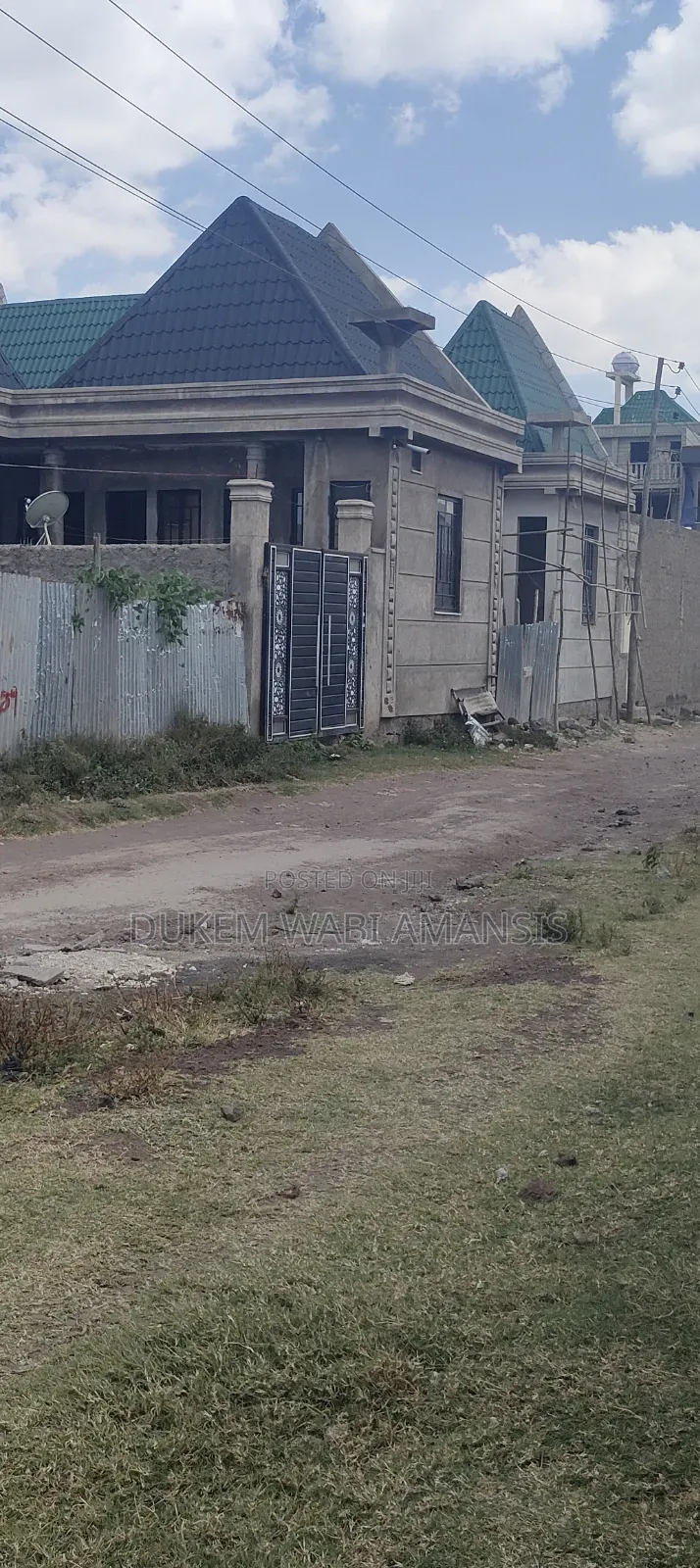 Furnished 7bdrm Villa in Bishoftu Selase, East Shewa for sale