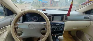 Toyota Corolla 2003 Gold