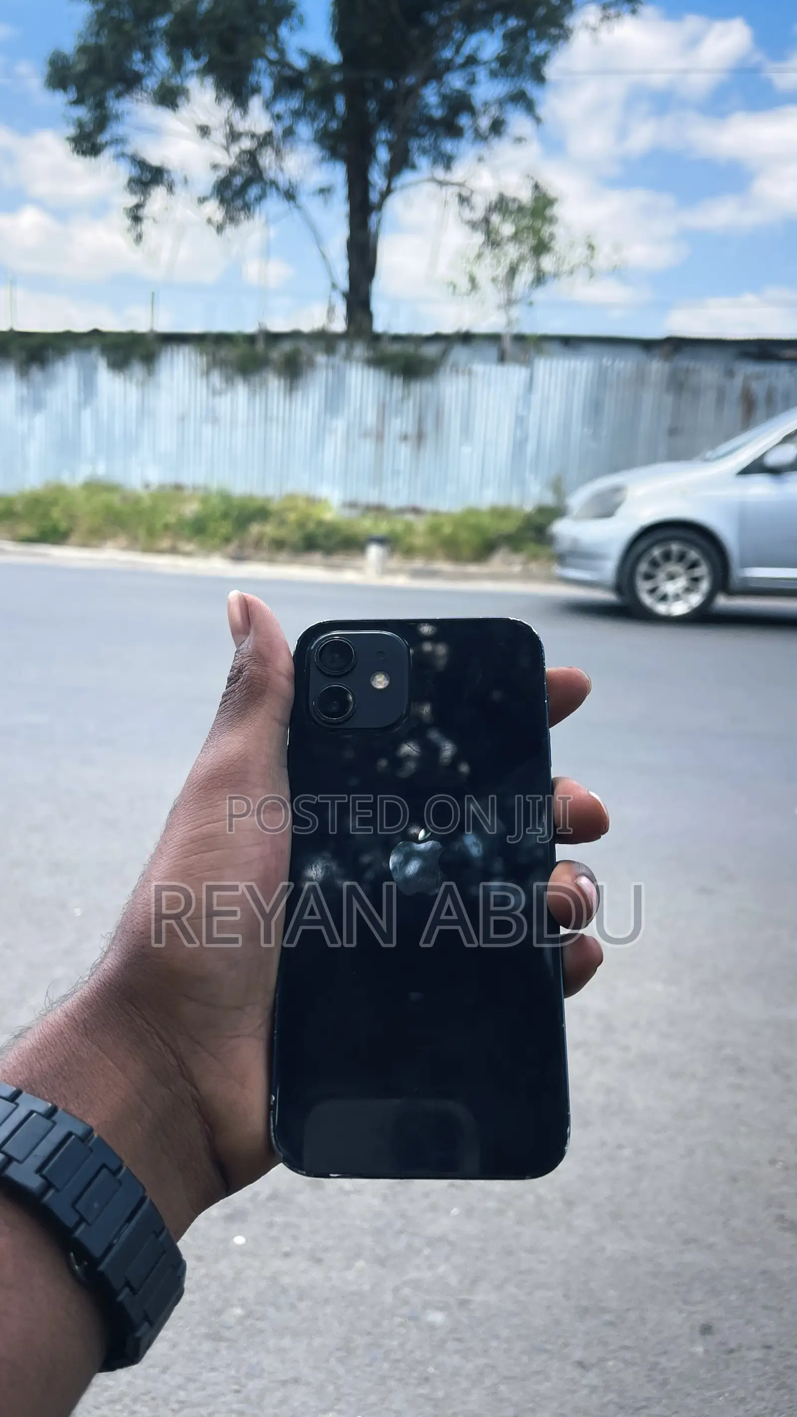 Apple iPhone 12 64 GB Black