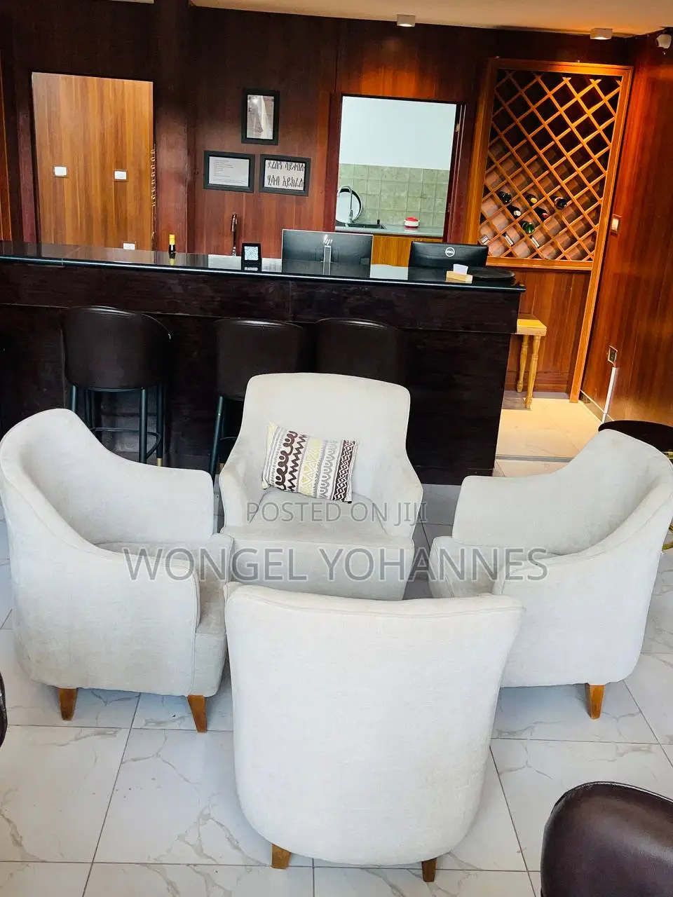 Sofa for Cafes