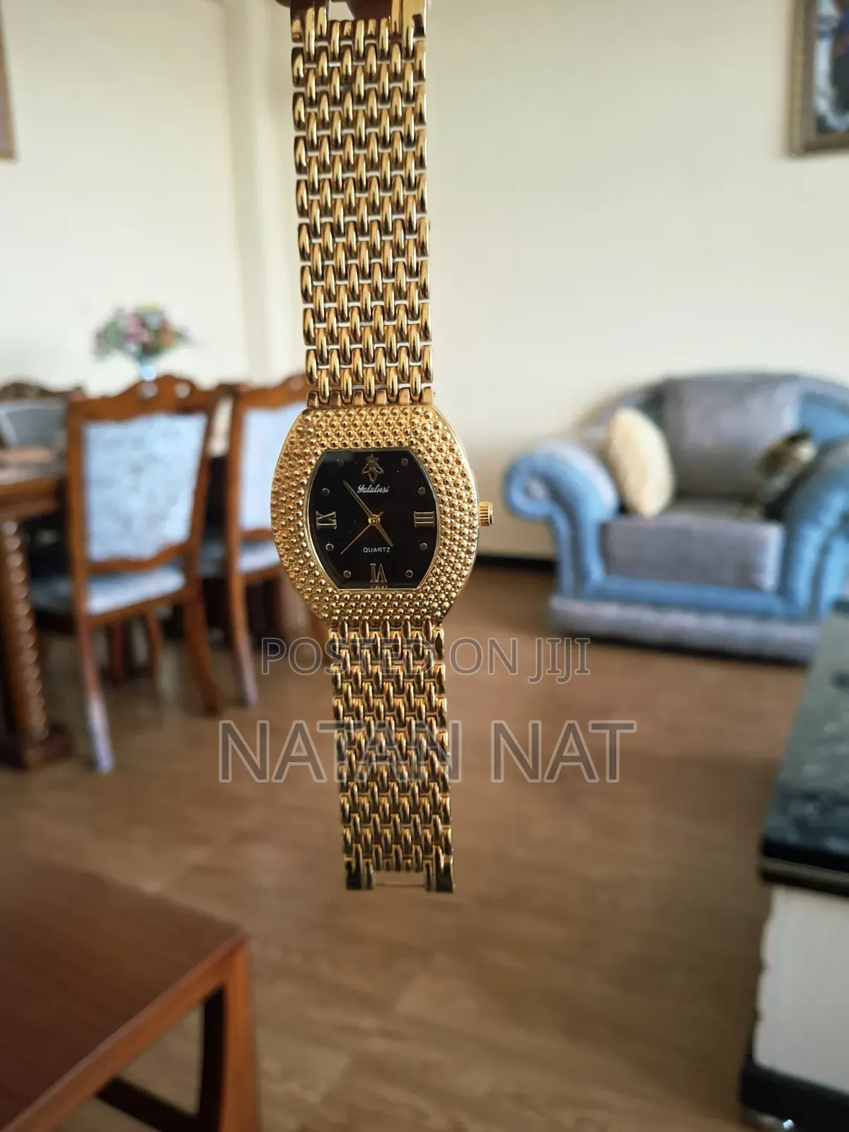 YaLaLuSi Vintage Luxury Tonneau Quartz Watch.