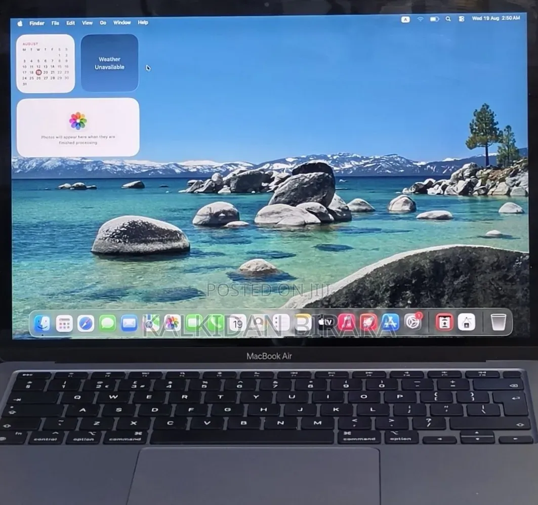New Laptop Apple MacBook Air 2020 M1 16GB Apple M1 SSD 256GB