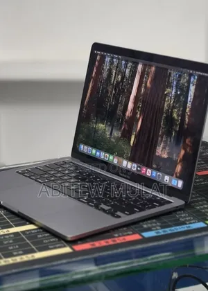 New Laptop Apple MacBook Pro 2021 M1 32GB Apple M1 Pro SSD 1T