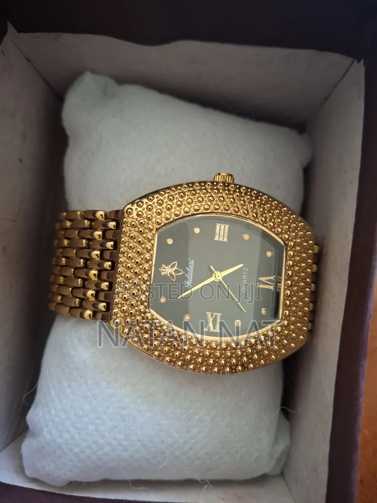 YaLaLuSi Vintage Luxury Tonneau Quartz Watch.