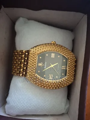YaLaLuSi Vintage Luxury Tonneau Quartz Watch.