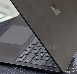New Laptop Microsoft Surface Laptop 4 16GB Intel Core i7 SSD 512GB