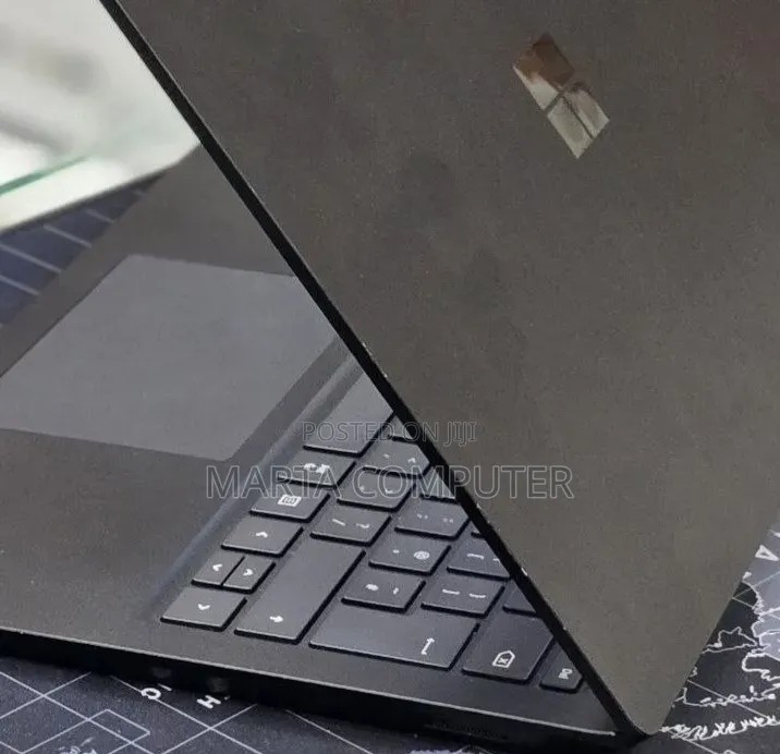New Laptop Microsoft Surface Laptop 4 16GB Intel Core i7 SSD 512GB
