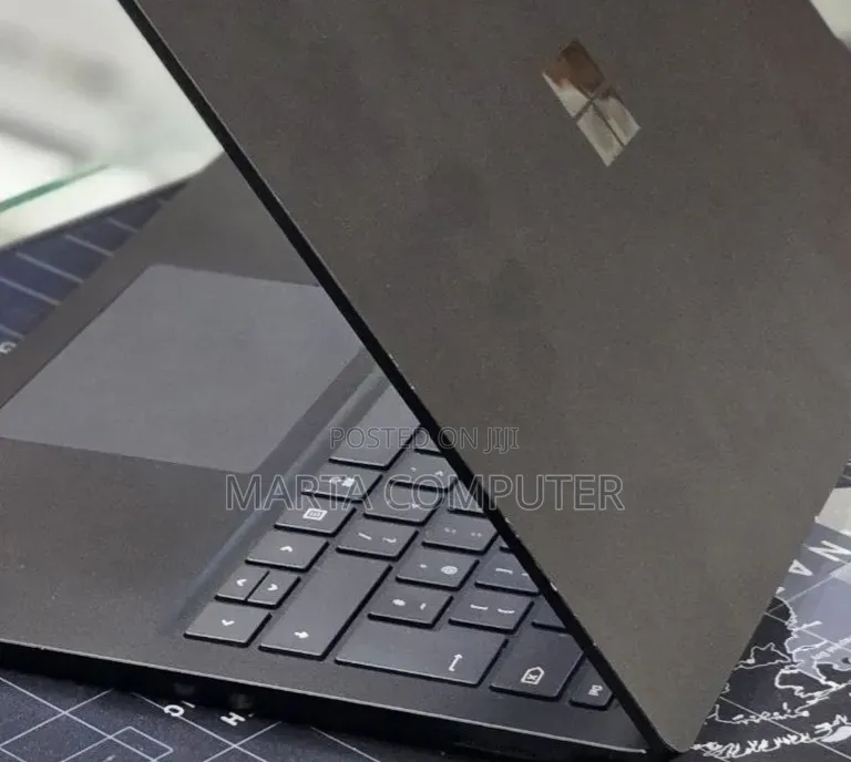 New Laptop Microsoft Surface Laptop 4 16GB Intel Core i7 SSD 512GB