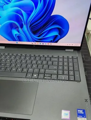 New Laptop HP OmniBook 5 14" 16GB Intel Core Ultra 7 SSD 1T