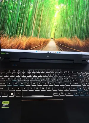 New Laptop Acer Predator Helios 300 16GB Intel Core i9 SSD 1T
