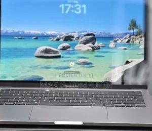 New Laptop Apple MacBook Pro 2020 M1 8GB Apple M1 SSD 512GB