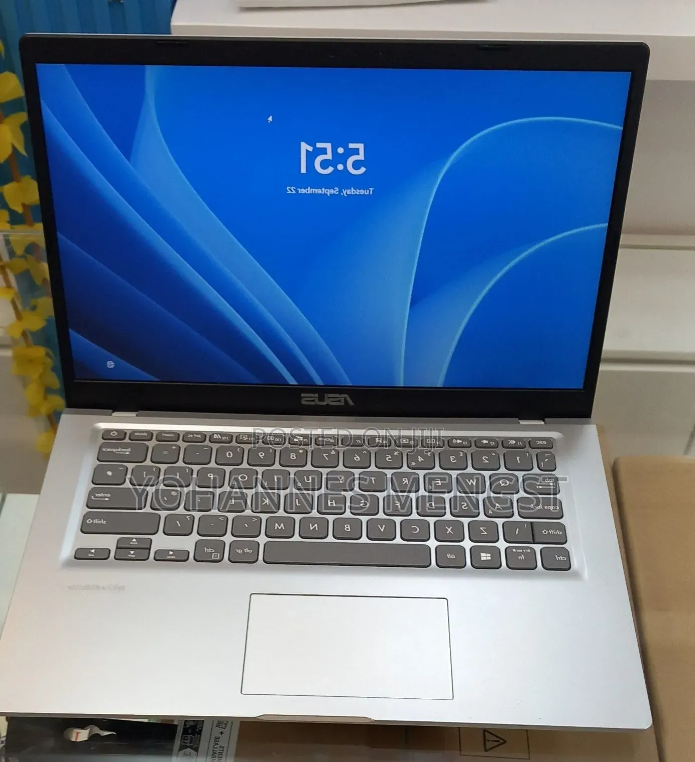 New Laptop Asus VivoBook 15 X505BA 8GB SSD 256GB