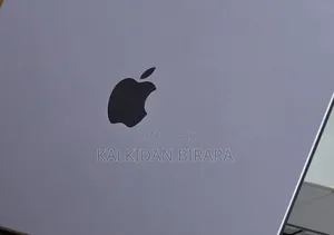 New Laptop Apple MacBook Pro 32GB Apple M1 Pro SSD 512GB