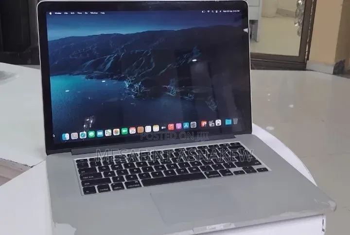 New Laptop Apple MacBook Pro 2014 16GB Intel Core i7 SSD 512GB