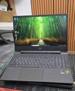 New Laptop HP Victus 15 8GB AMD Ryzen 5 SSD 512GB