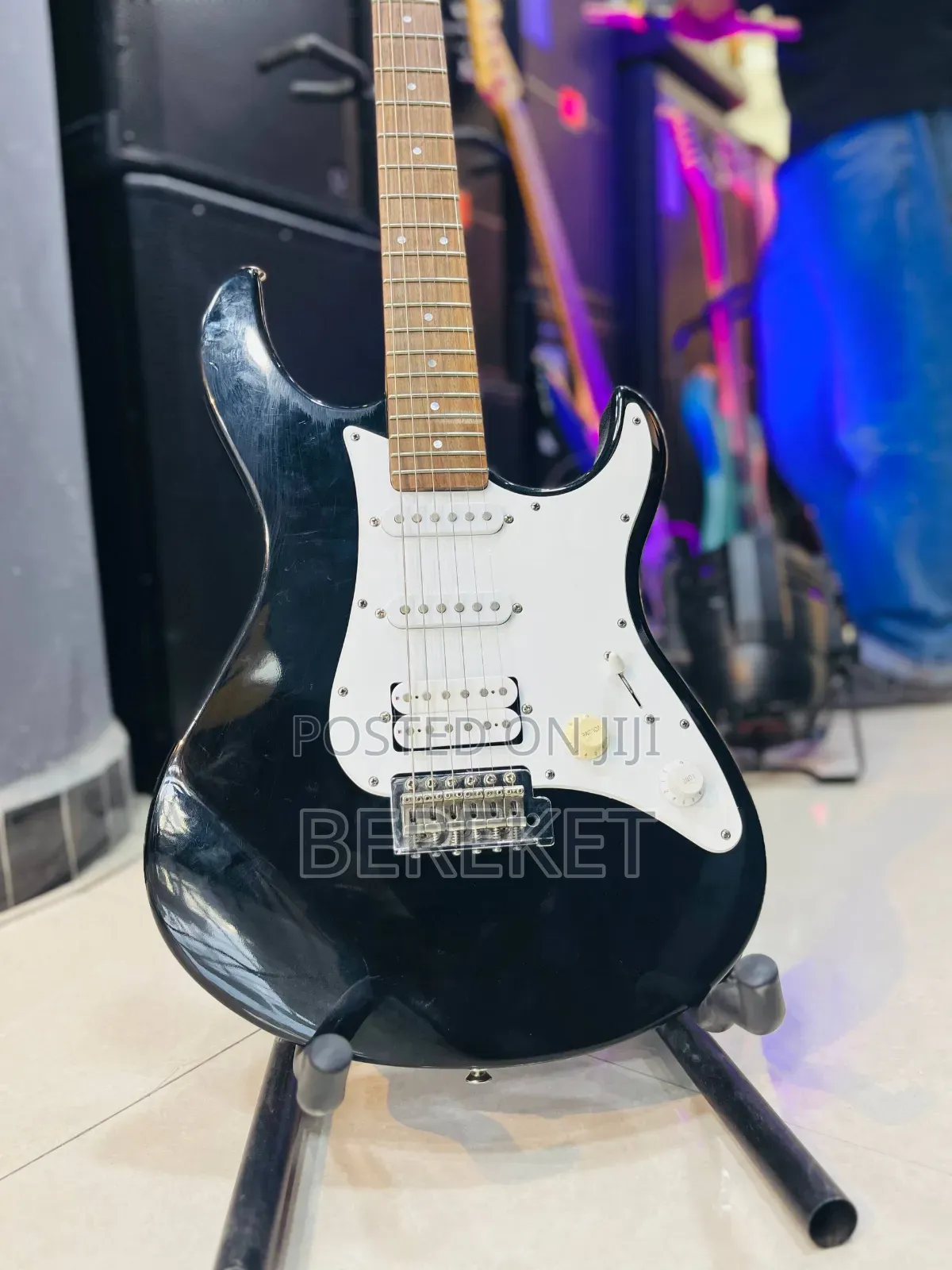 Yamaha Laclfical Lead Guitar ሊድ ጊታር