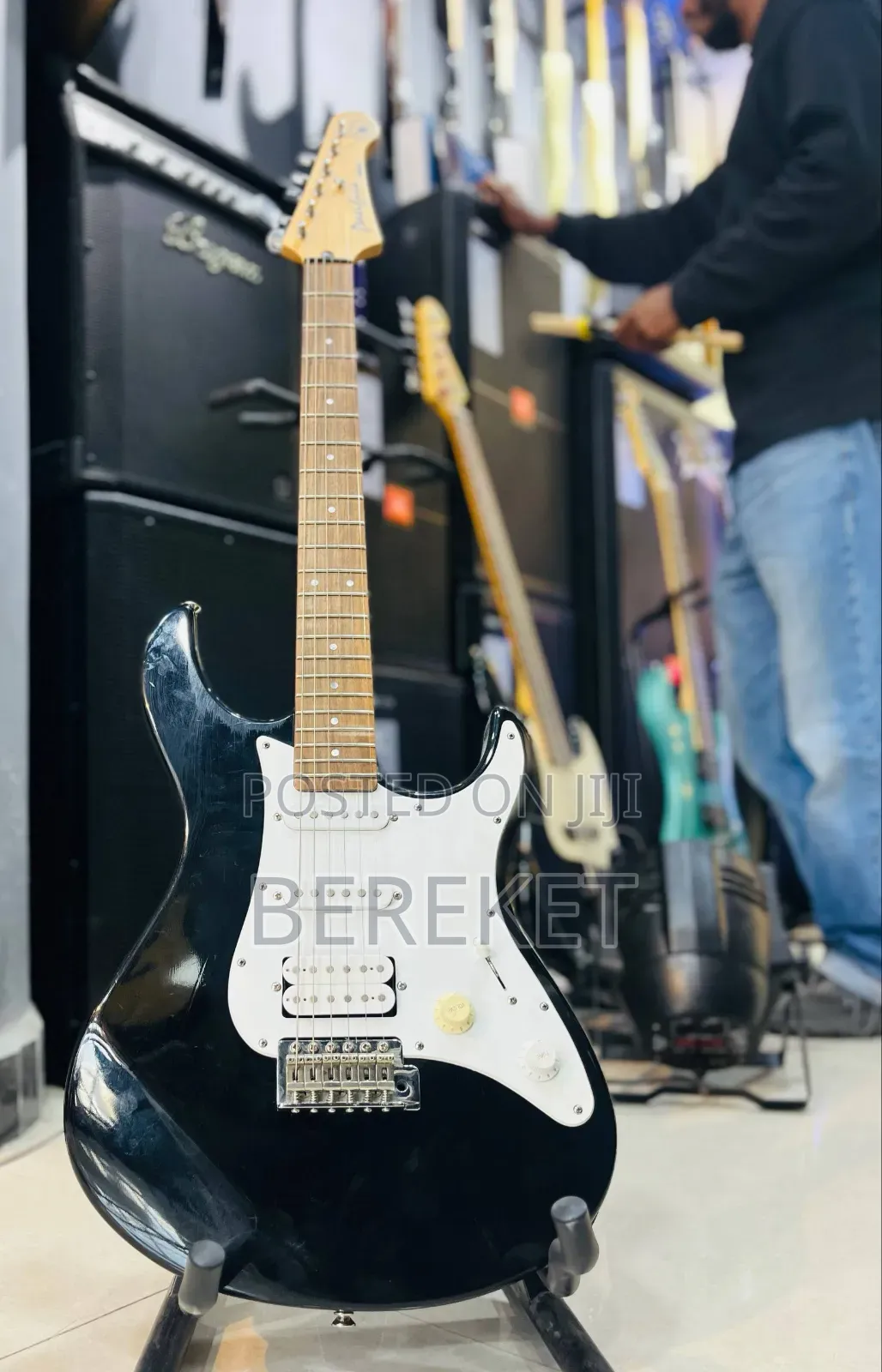 Yamaha Laclfical Lead Guitar ሊድ ጊታር