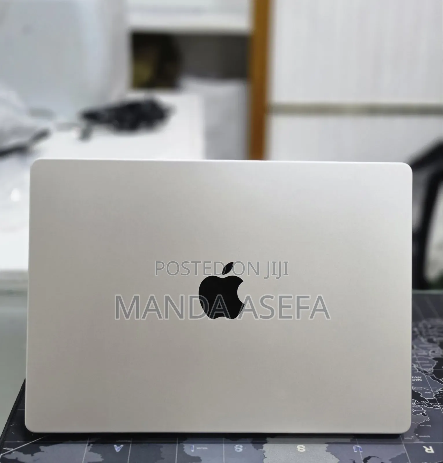 New Laptop Apple MacBook Pro 2024 M4 24GB Apple M4 SSD 512GB