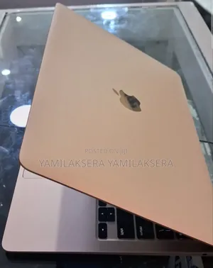 New Laptop Apple MacBook Air 2020 M1 8GB Apple M1 SSD 256GB