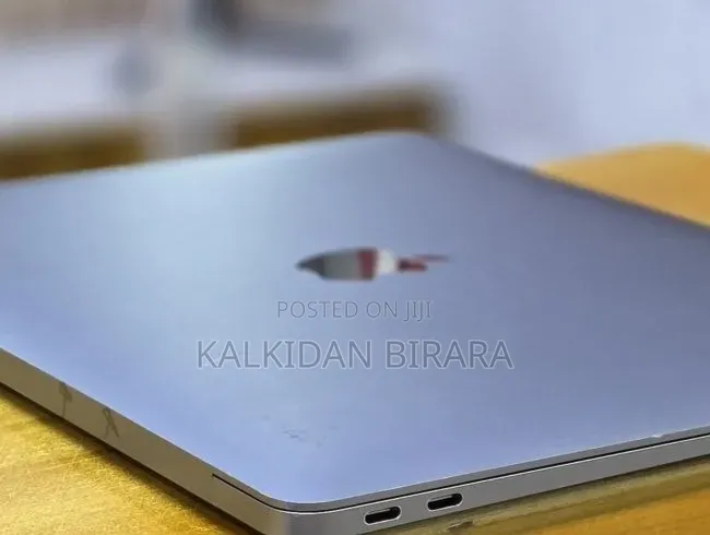 New Laptop Apple MacBook Air 2020 M1 16GB Apple M1 SSD 256GB