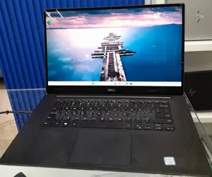 New Laptop Dell Precision 5540 16GB Intel Core i7 SSD 512GB