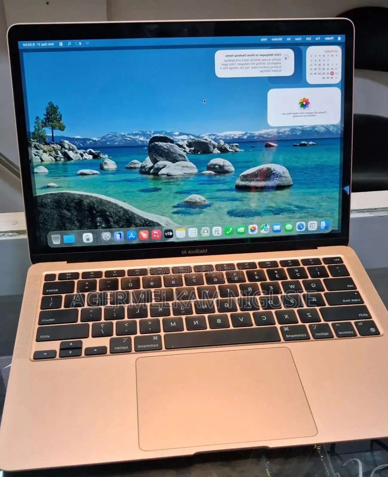 New Laptop Apple MacBook Air 2020 M1 8GB AMD Ryzen 7 SSD 1T