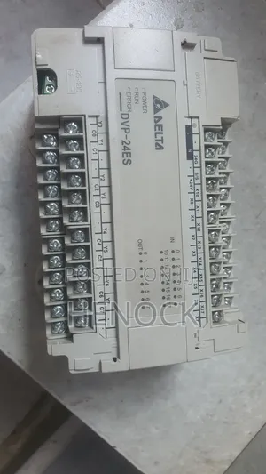 Delta DVP24ES00T2 PLC (24 I/O Transistor Output) Industrial Controller
