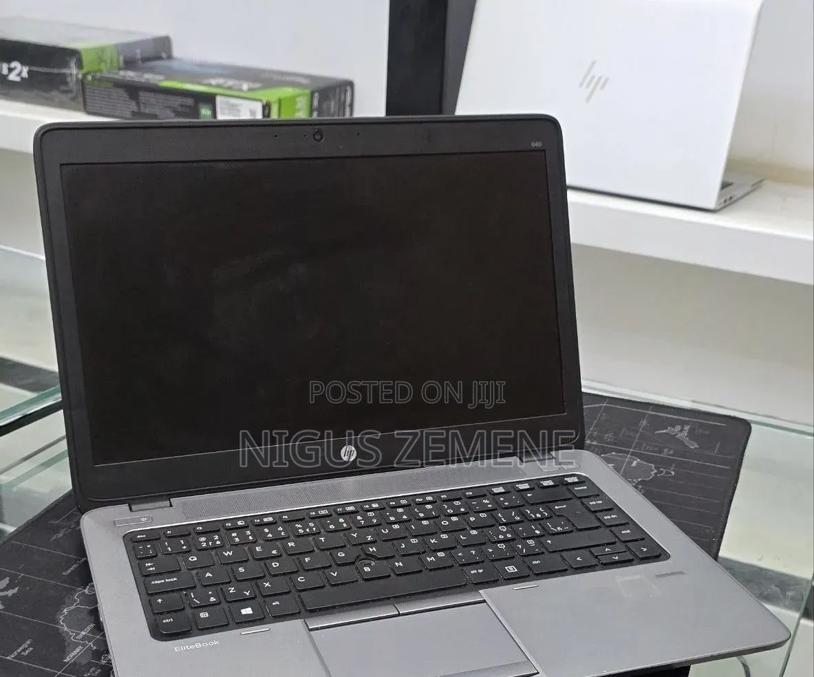 Laptop HP EliteBook 840 G1 8GB Intel Core i5 SSD 1T