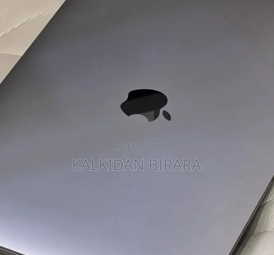 New Laptop Apple MacBook Air 2020 M1 16GB Apple M1 SSD 512GB