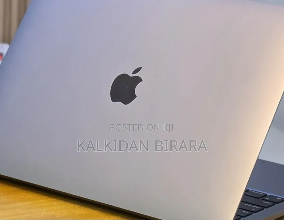 New Laptop Apple MacBook Air 2020 M1 16GB Apple M1 SSD 512GB