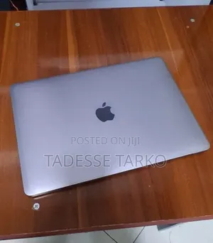 New Laptop Apple MacBook Air 2019 8GB Intel Core i5 SSD 128GB