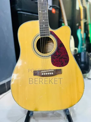 Yamaha 370 Acoustic Guitar ቦክስ ጊታር
