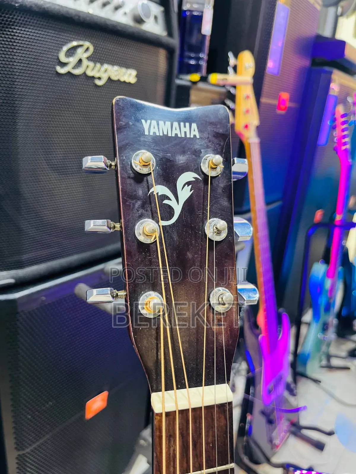 Yamaha 340 Box Guitar ቦክስ ጊታር