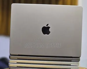New Laptop Apple MacBook Pro 2021 M1 16GB Apple M1 SSD 512GB