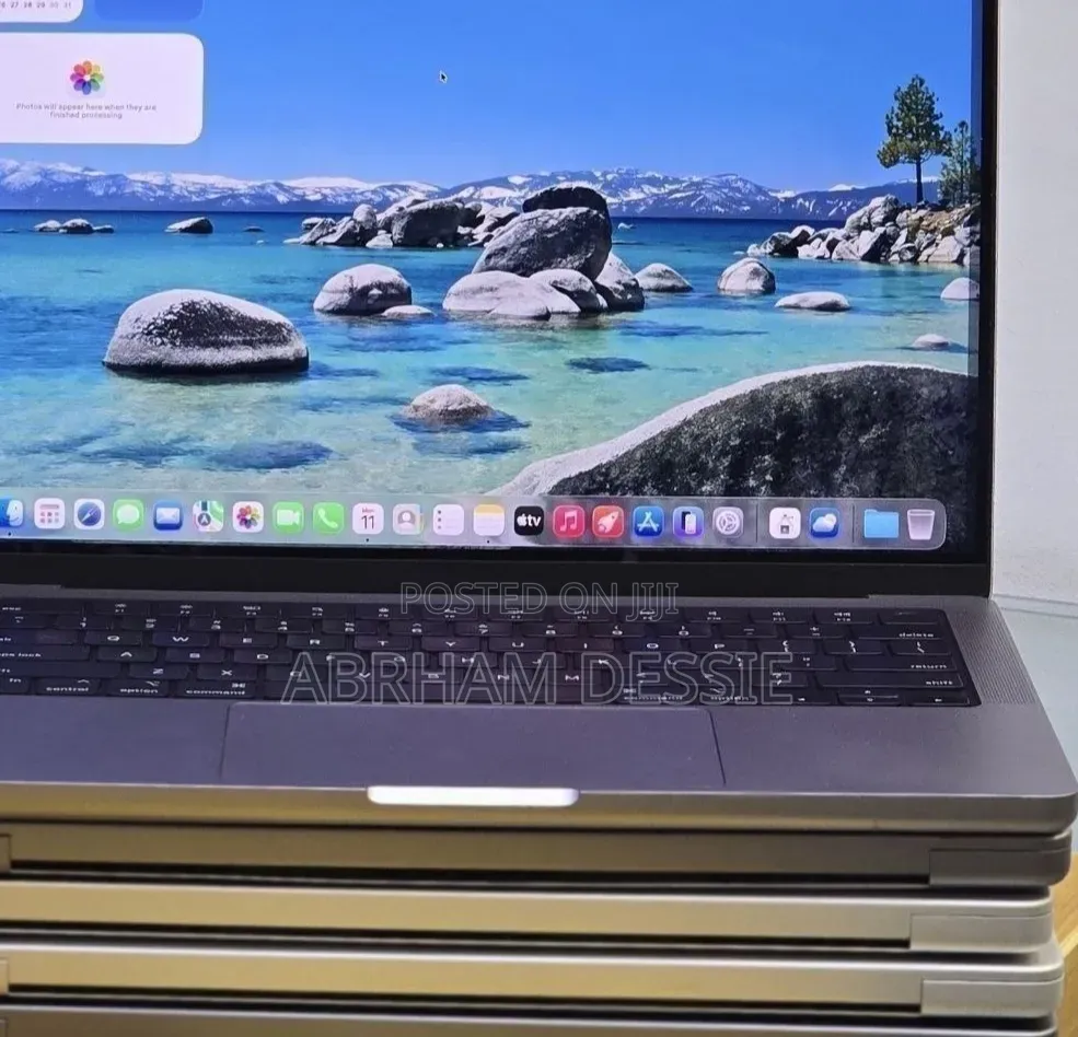 New Laptop Apple MacBook Pro 2021 M1 16GB Apple M1 SSD 512GB