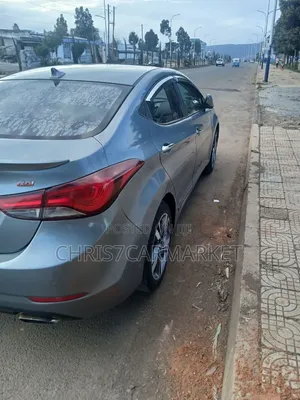Hyundai Avante 2015 Gray