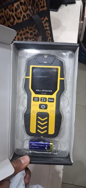 Wall Detector (የግድግዳ መፈተሻ መሳሪያ