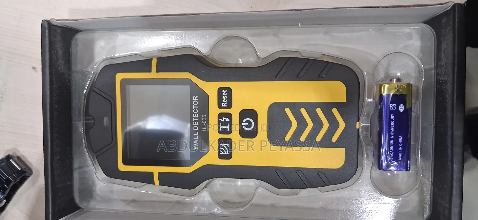 Wall Detector (የግድግዳ መፈተሻ መሳሪያ