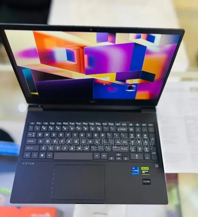 New Laptop HP Victus 16 16GB Intel Core i7 SSD 512GB