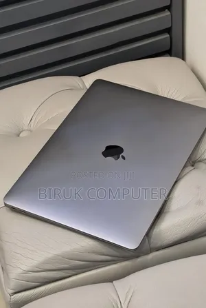 New Laptop Apple MacBook Air 2020 M1 16GB Apple M1 SSD 512GB